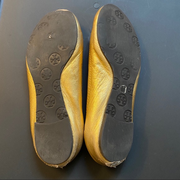 ❌SOLD❌Tory Burch Revas Flats Gold size 8 - Picture 6 of 8